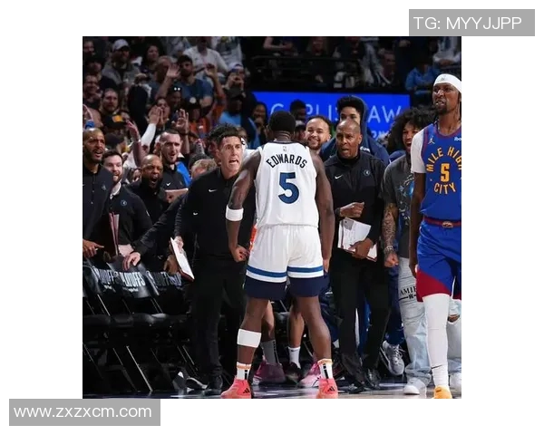 戴森丹尼尔斯的篮球之路：从青年才俊到NBA新星的成长历程